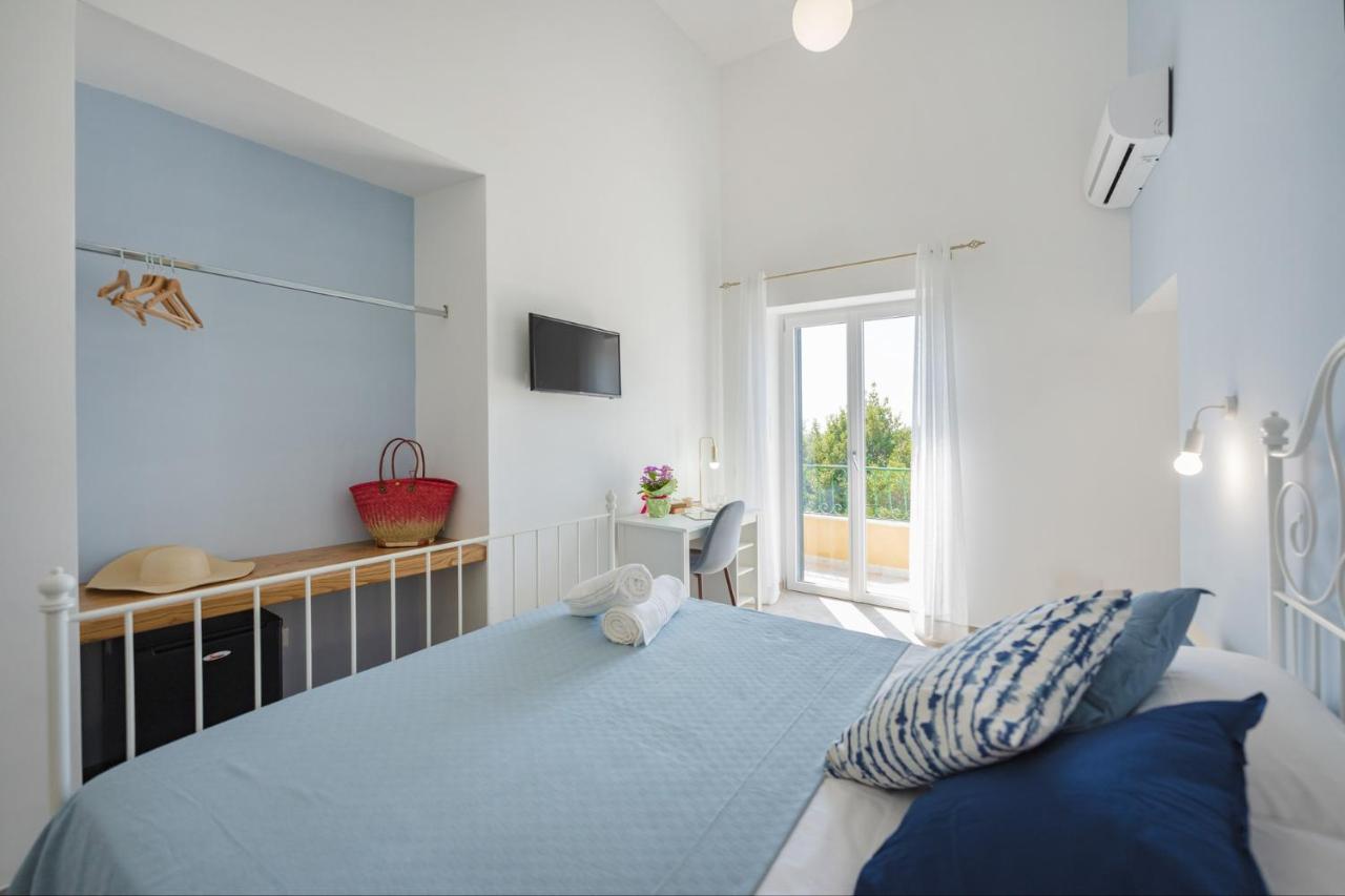 Villa Caterina B&B Прочида Экстерьер фото